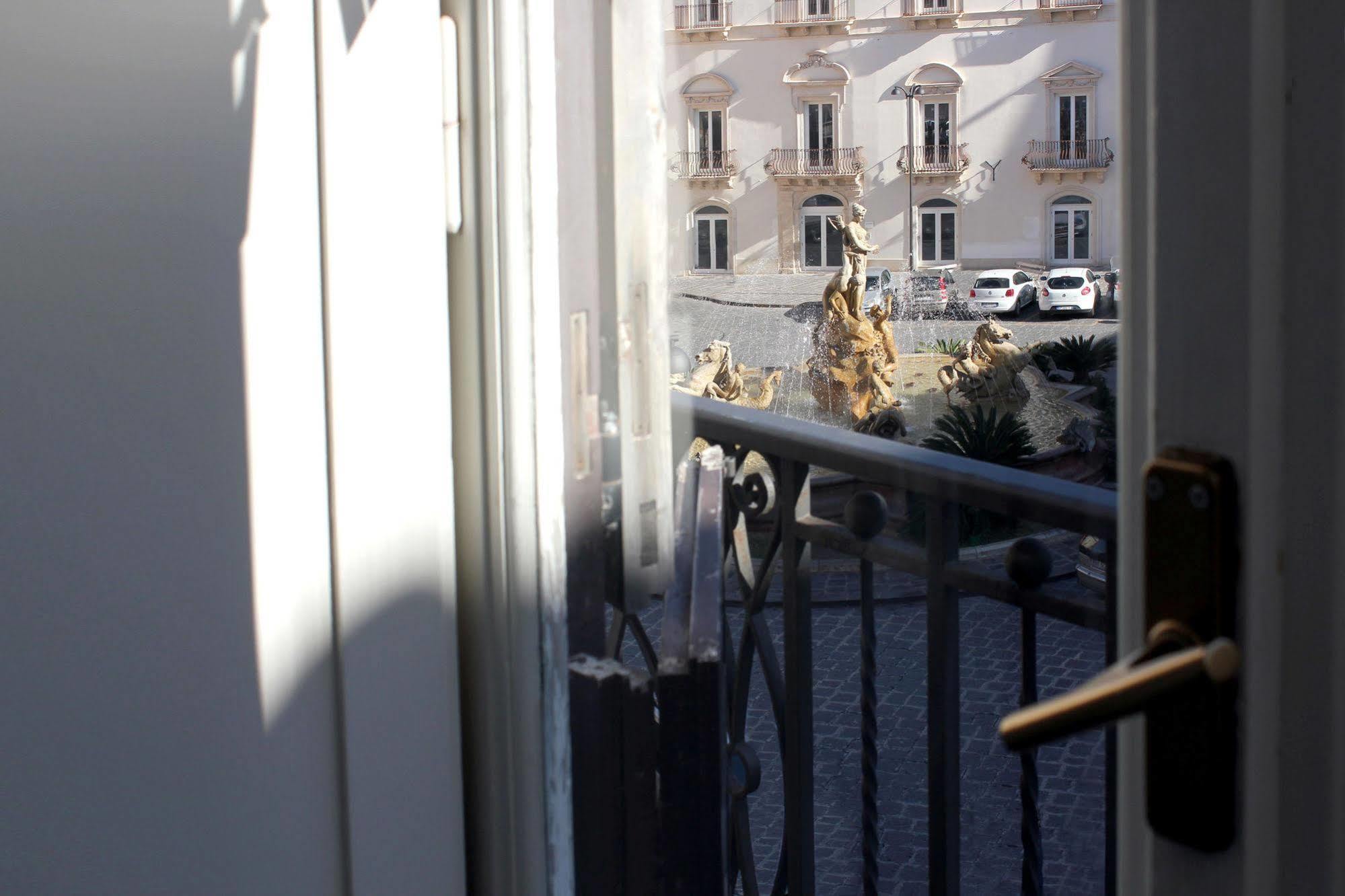 Archimede Vacanze B&B Syracuse Exterior foto